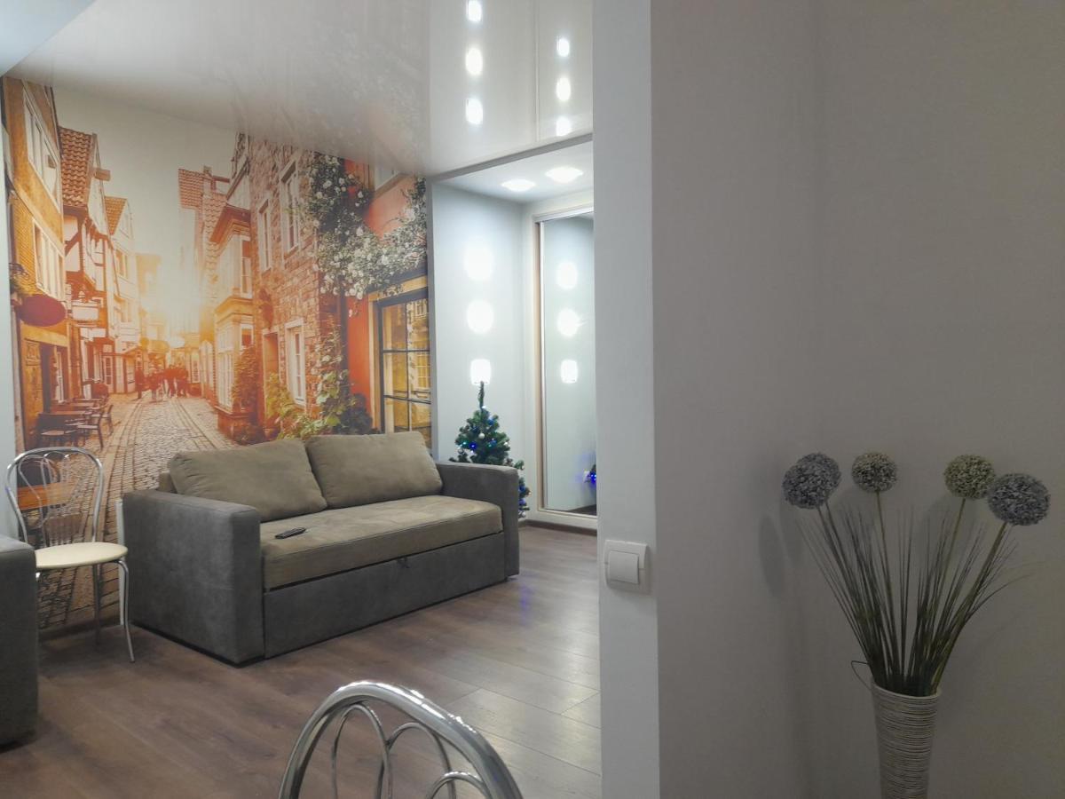 Modern Studio 15 Min To The City Centre Lviv Bagian luar foto